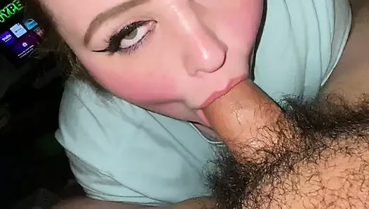 Fat White Chick with Cute Face Gives Blowjob