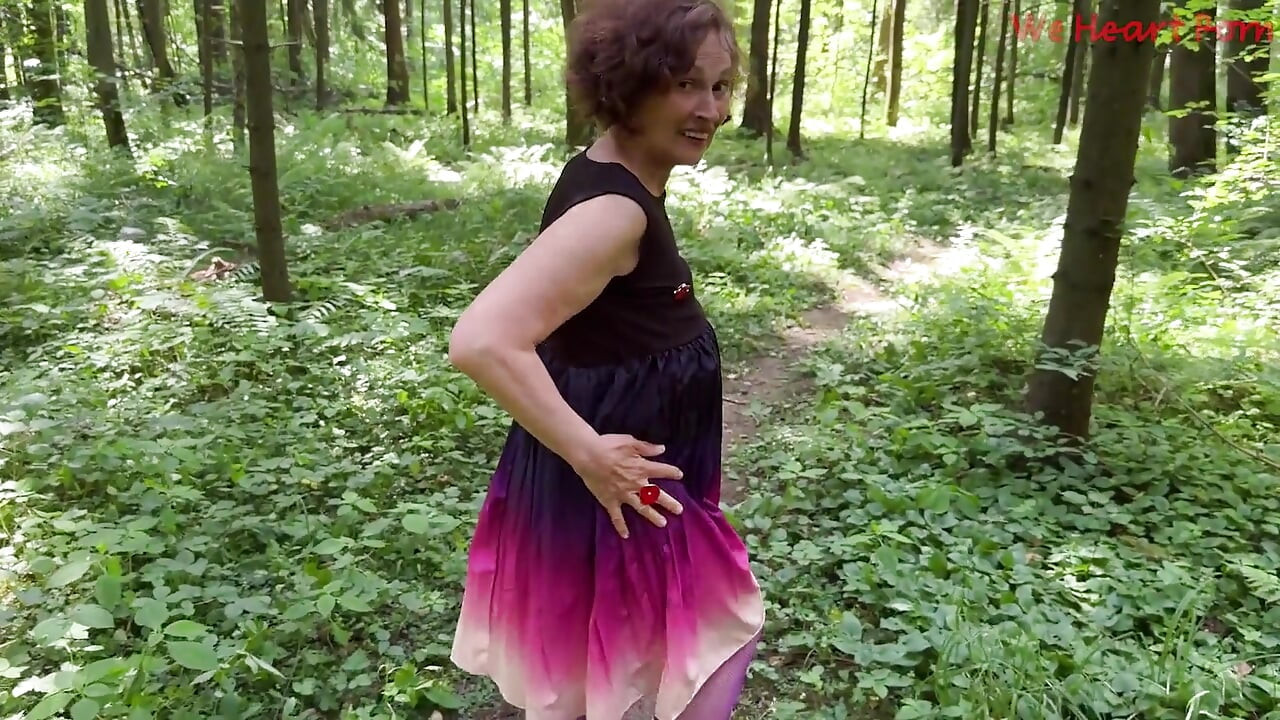 Cheating Mature Wife Meets up with Lover in the Forest for a Good Fuck