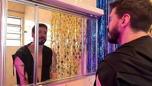Having Sex in the Bathroom with the Blonde From Another World