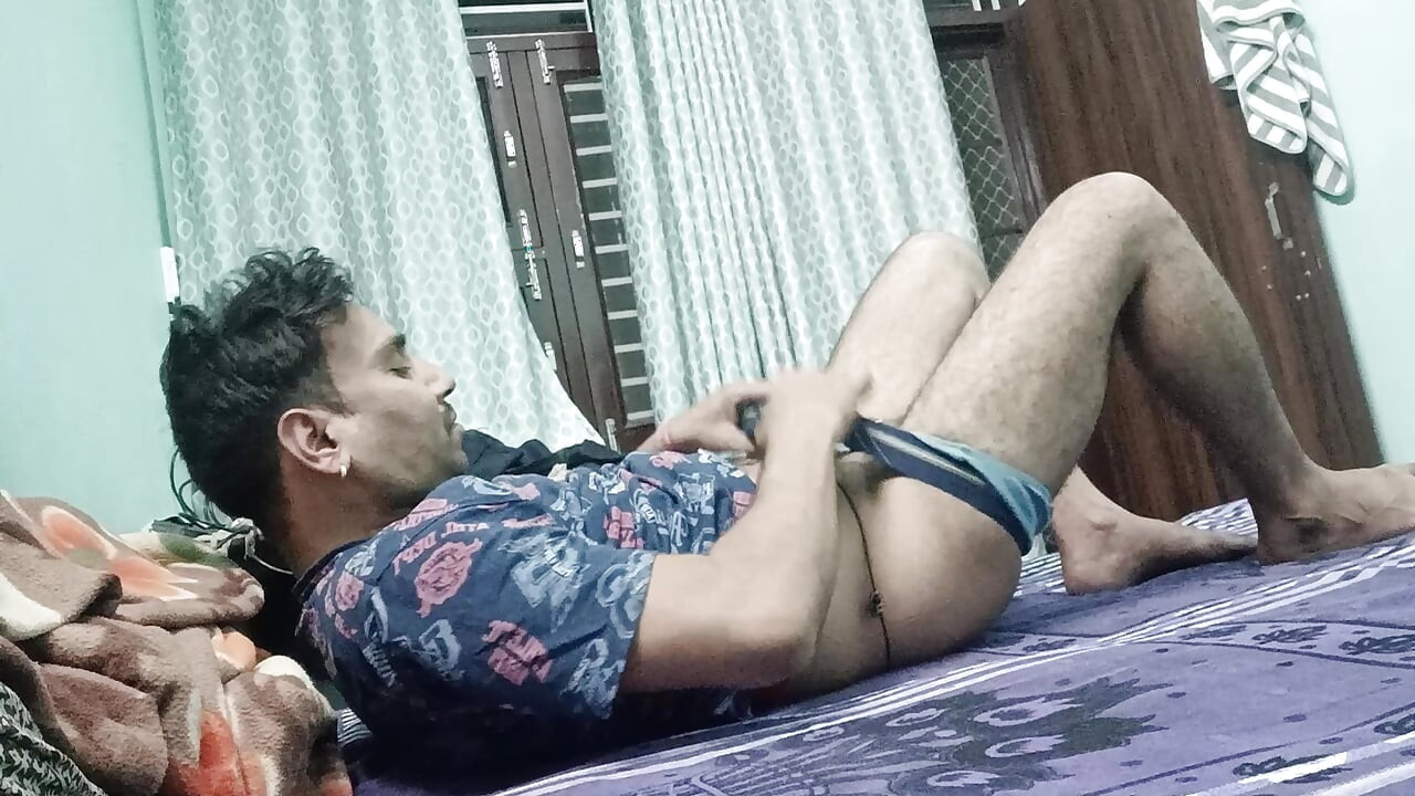 Indian desi police officer get sucked and shower with neighbour and army officer