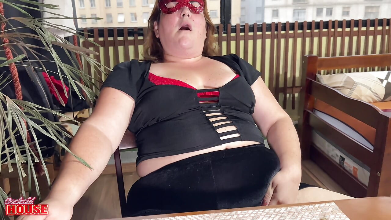 Married BBW Getting Fucked by the Guys From the Cuckold House