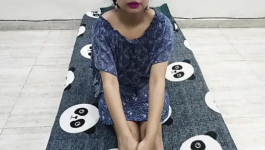 Мой сводный брат входит в мою комнату без предвестника, мы в конце концов жестко трахаемся на хинди аудио