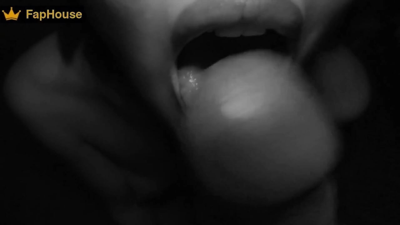 Stepdaughter wants an erotic portfolio, stepfather agreed to make it, but she will suck his friend