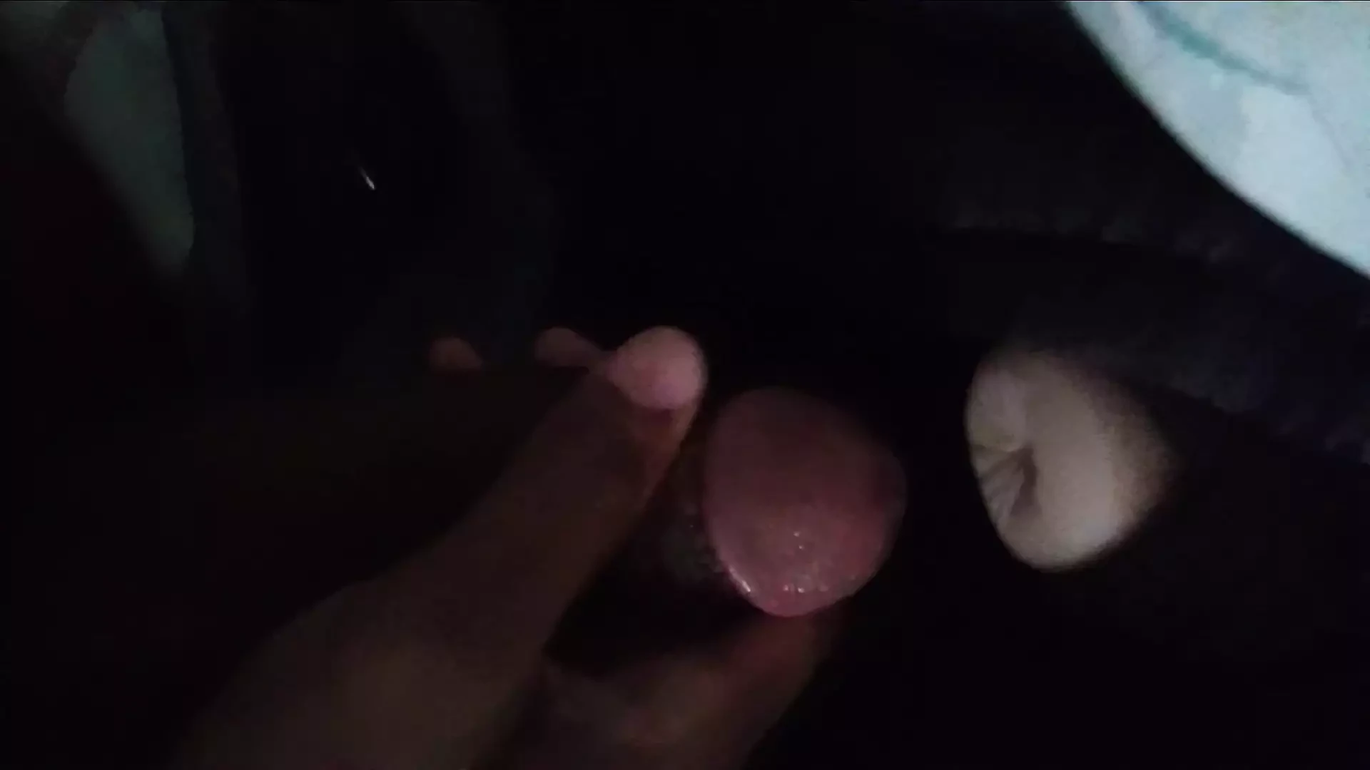 张开你的脸颊，我想把我的鸡巴插进你的菊花