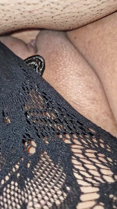 My Best Friend's Beautiful Girlfriend Who Left for the United States Agrees to Fuck with Me Only if I Record Her and Upload Her