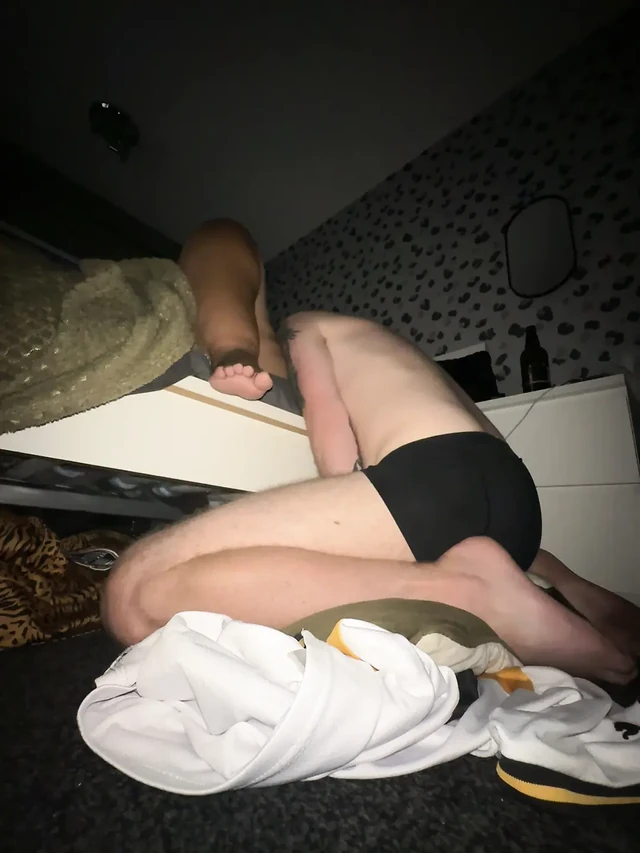 Horny Dom Wife Puts Slave Hubby on His Knees so He Can Worship Her Pussy
