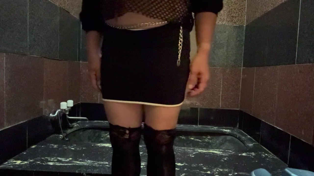 Travesti sêmen 4