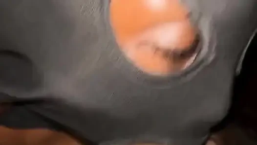 Sie kann ihm nicht widerstehen, indem sie dich sexy macht