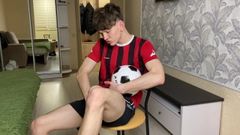 Orgasm uimitor și puternic, după un antrenament dur la fotbal FIFA
