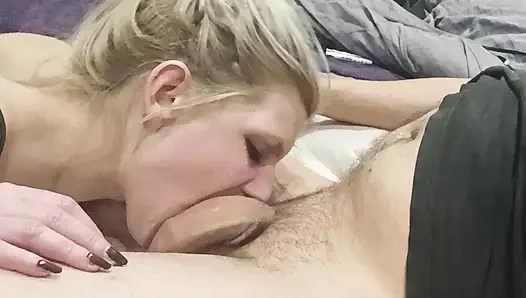 Homemade Extreme Throating For Submissive Blonde
