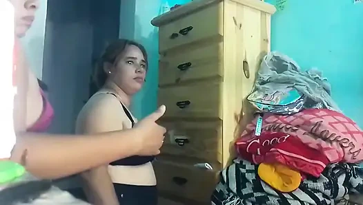 Aritz lagi asik ngentot sama medi dan fati sampai mupeng