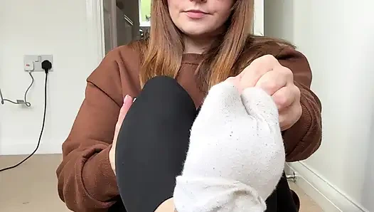 Schuhe & sockenentfernung barfuß, wichsanleitung