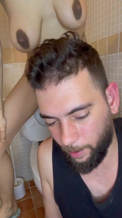 LaMenor pisses in my mouth and I swallow his pee