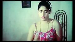 Bengálská herečka nasrin v sexy scéně
