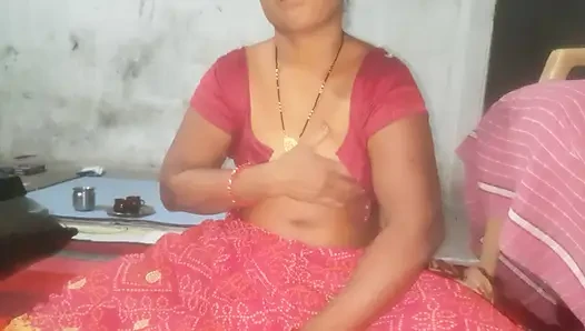 Sexi bhabi so rahi thi achanak hardchudai dardho raha doggy style