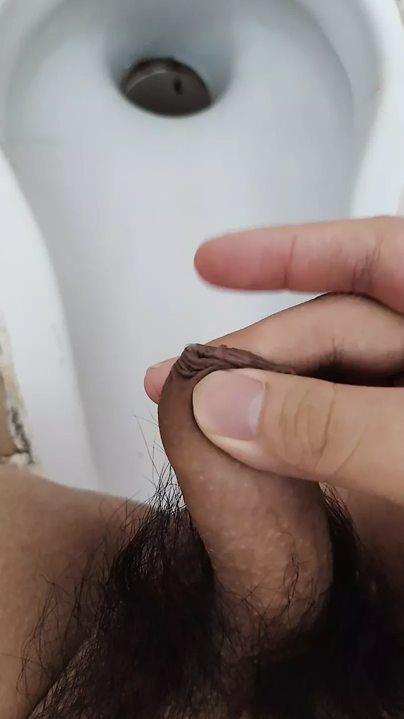 Minúscula se masturbando