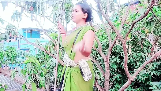 Mami Ki Lal Sari Dekh Ke Land Khada Hogya Hardcore Chudai with Mami