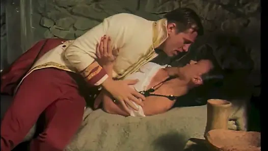 Bu MILF'in Penis Arzusu Hapishanede Azalmıyor