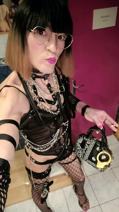 ✨️BoNne ANneé²⁰²⁶ VaneSsaBiTCHx PariSChienneTrvprod⁹¹