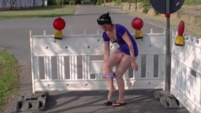 Outdoor pee fart