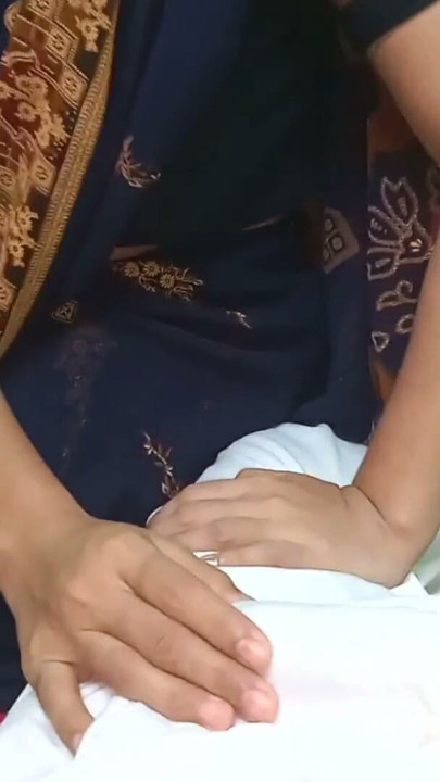 The owner fucked the maid in the empty house | Clip 1