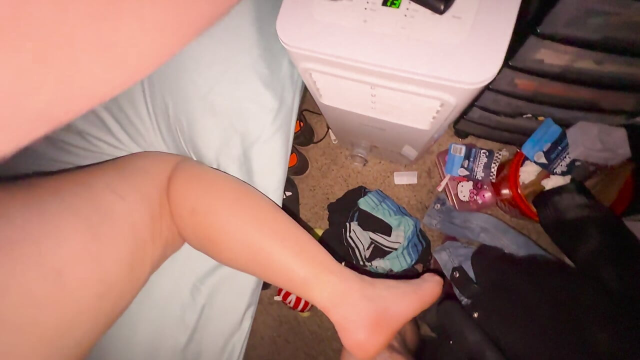 Fucking my boss at hotel for work trip