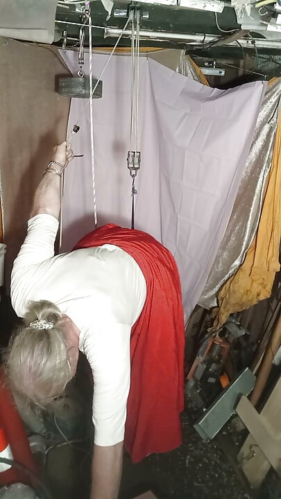 When the noose takes hold