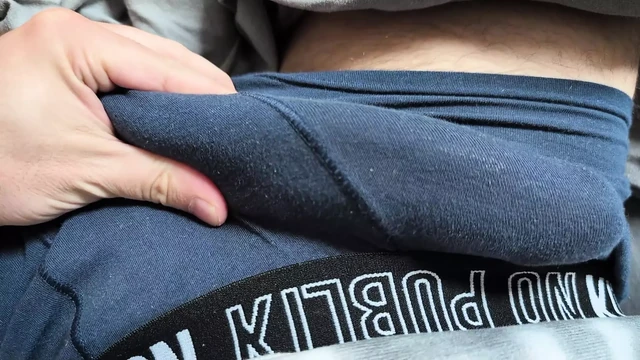 [FR] French guy MAKES YOU HIS SUBMISSIVE WHORE ON SNAP (JOI & DIRTY TALK)