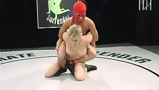 Анна Миллс против Нинджа