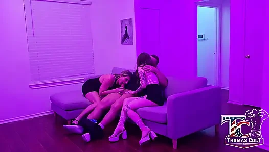 Сувенирный клуб жены, наблюдай, как он наполняет ее! (часть 1)