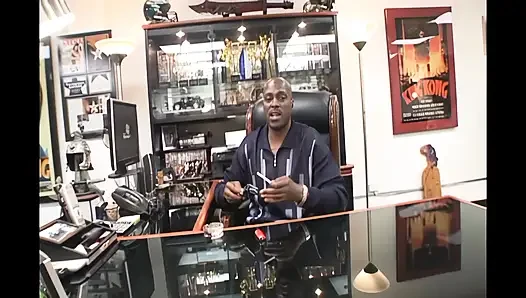 Неустанно жестко долбят