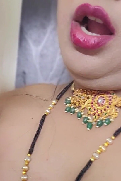 Video Nutting Khas Ogos - Lebih Banyak Video Dalam Perjalanan