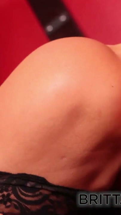 Stunning Blonde Brittany Andrews Fills Her Twat And Butt With A Dildo! | Clip 2