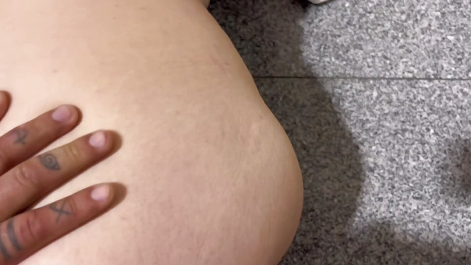 Blonde fucked and they break her ass without a condom