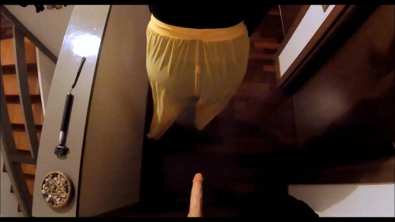 Teasing your Cock with my Ass 🍑