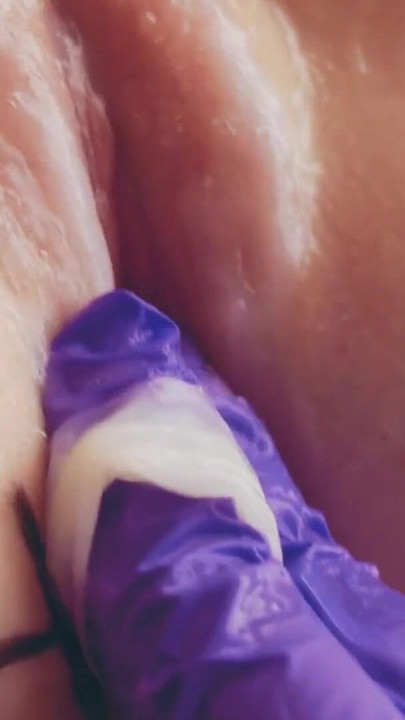Βασική στιγμή από το "ASMR WHORE Wet Dripping Pussy Fingering Orgasm"