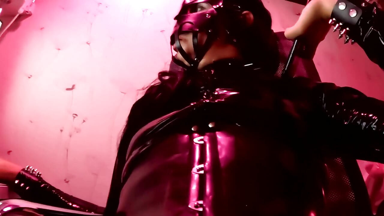 Veliki kurac, trans, jebanje, rob, BDSM, vrući fetiš