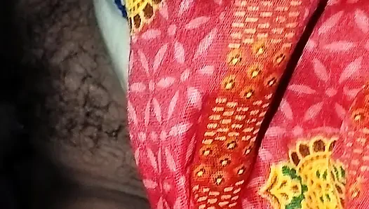 Ich ficke zum ersten mal eine dünne schwägerin in einem neuen zimmer mit einem 15-zoll-schwanz.