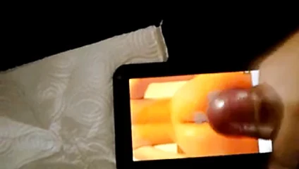 milahornylsut'a saygı duruşu
