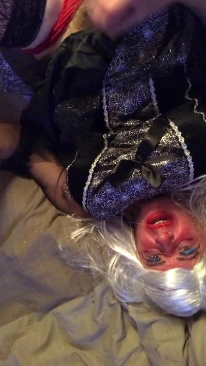 halloween outfit facial cumshot as promised