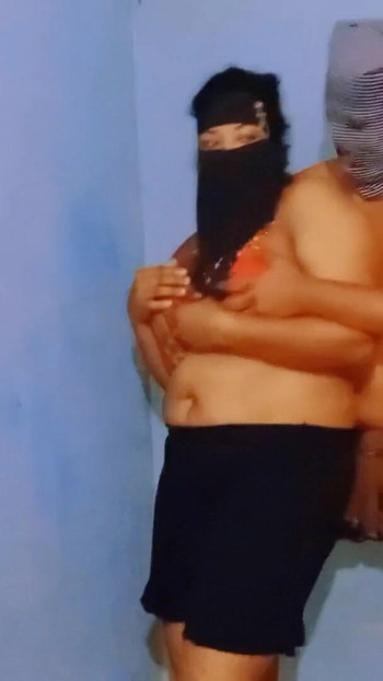 "Kız arkadaşımla desi seksi dans" dansından ikonik an