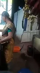 缎面丝绸纱丽阿姨
