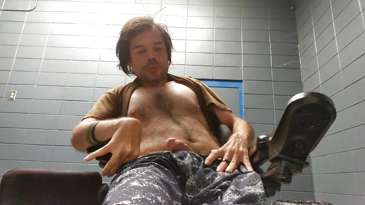 Kevy 69's Sexy Wheelchair Man Give you Two Orgasms to Cum with Him