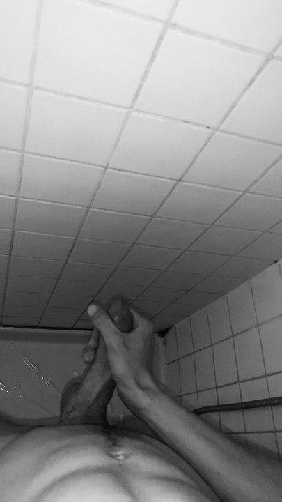 Ejaculation under hot 🥵 water