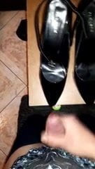 cum on shoes
