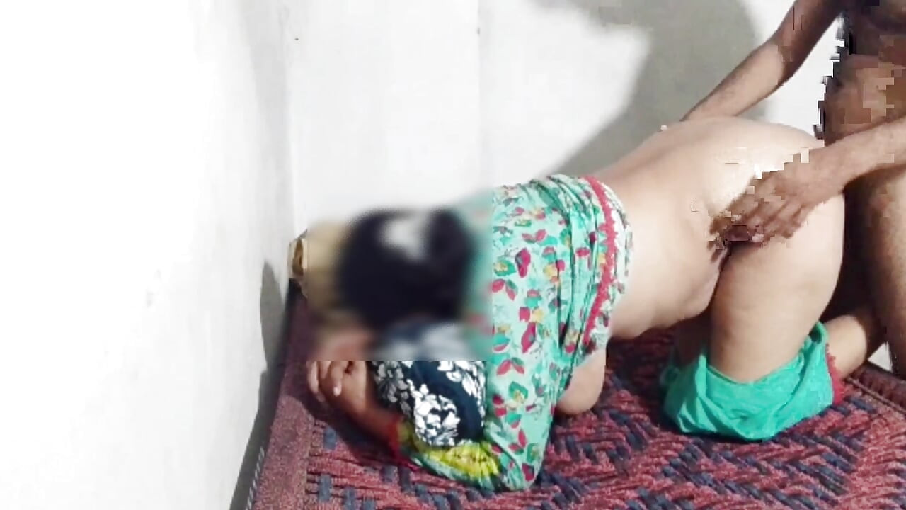 Hintli Pakistanlı koca karısının amını azdırıyor