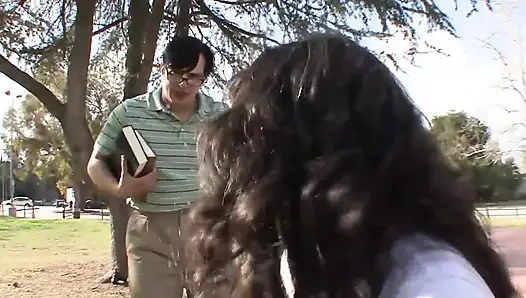 Egzotik kız güzel bir yarağa biniyor