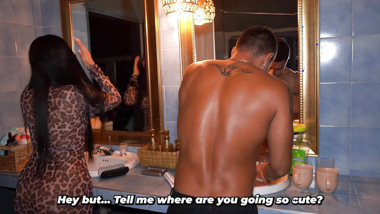 Big-bootied woman gets into the wrong room and ends up getting fucked by her muscular brother-in-law