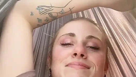 Трансляция началась