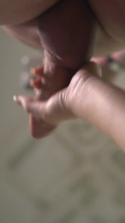 Après l’école, ma demi-sœur m’a donné de mauvaises notes Allmylinks MisssVikki | Clip 1